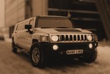 Limuzinu nuoma    2. HUMMER H3    
   
      
   
  10 мест  
  Абсолютно новый белый Хаммер. Эсклюзивный внешний вид и переливающийся всеми цветами радуги салон сделают ваше торжество роскошным и незабываемым.  