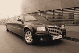 Limuzinu nuoma   1. CHRYSLER 300 C  
   
 12 seats  It’s a particular, expressive and aristocratic appearance. The interior is shapely and considered in detail, the cabin is cosy. The perfect appearance is both from exterior and interior 
